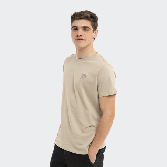 Remera Reef Classic Embroidered Beige