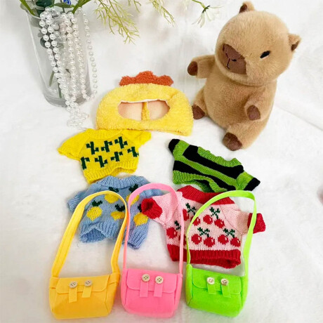 Peluche Capibara Carpincho Infantil X10 Piezas Ropa Cpy001003
