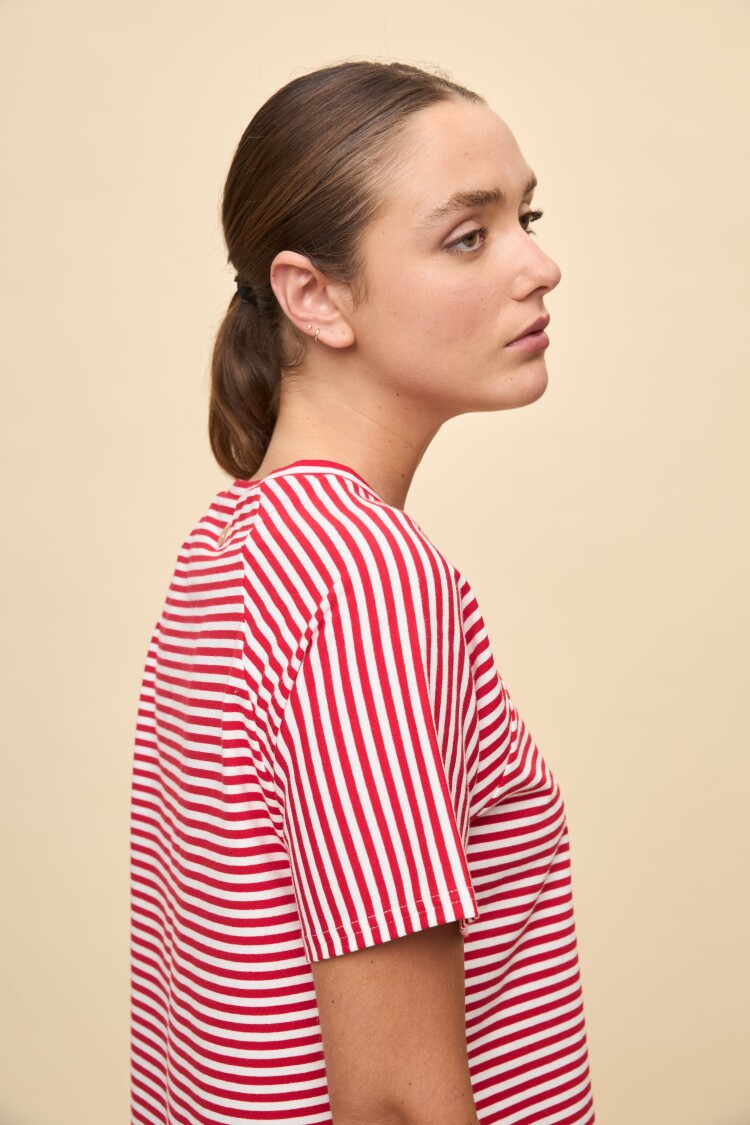 REMERA SCALA Blanco/Rojo