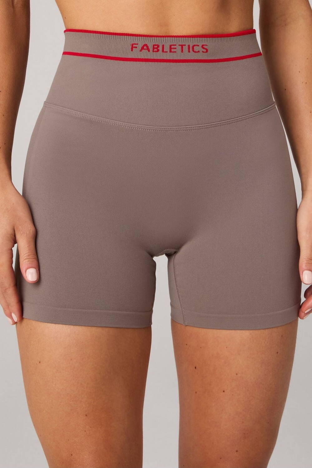 Short Seamless Scrunch Short 4 Mujer Desert Shadows/Heated Red Fabl