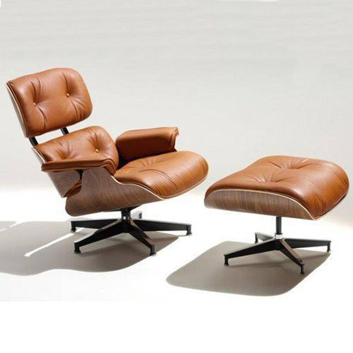 POLTRONA CHARLES EAMES - 100% CUERO - LA PAZ CAMEL 