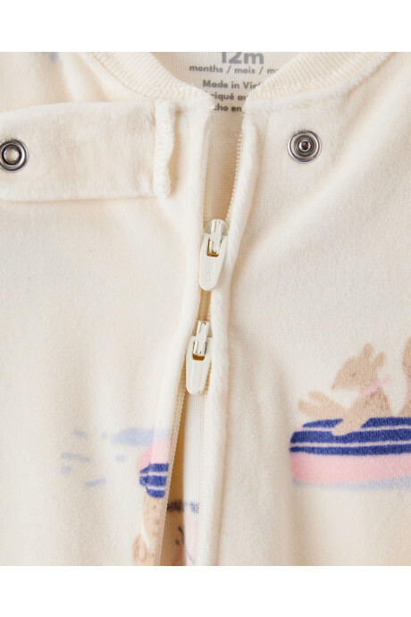 Pijama una pieza de micropolar, con pie, estampado Sin color