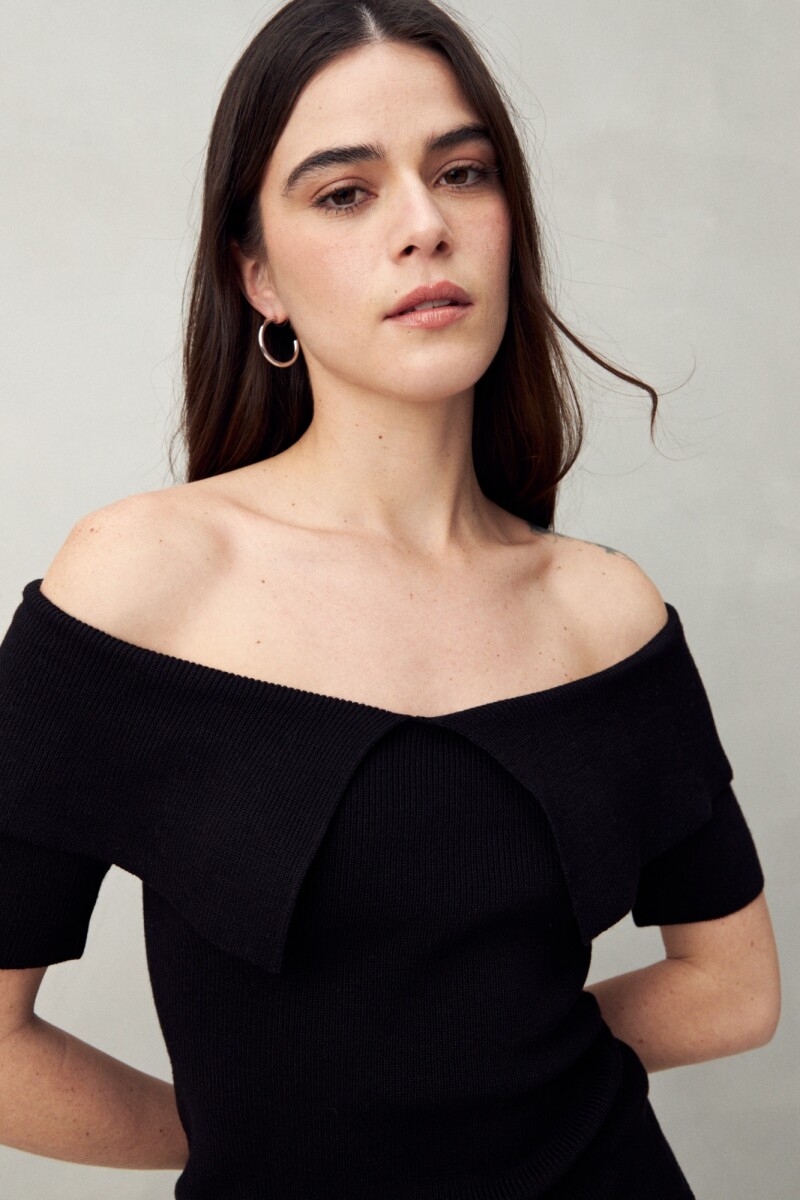 TOP AMARA Negro