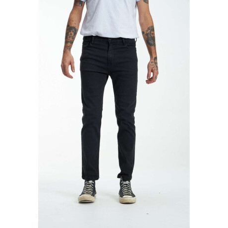 Jean Pepper Black W24