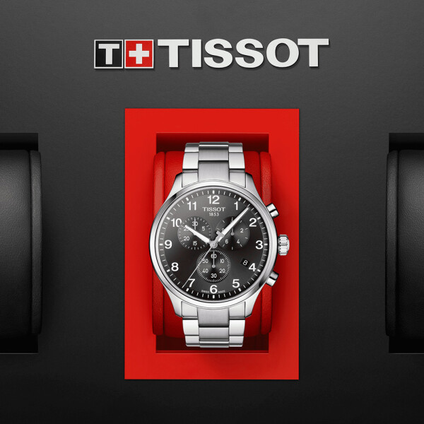 Reloj Tissot Chrono XL Classic en acero y con esfera negra Reloj Tissot Chrono XL Classic en acero y con esfera negra