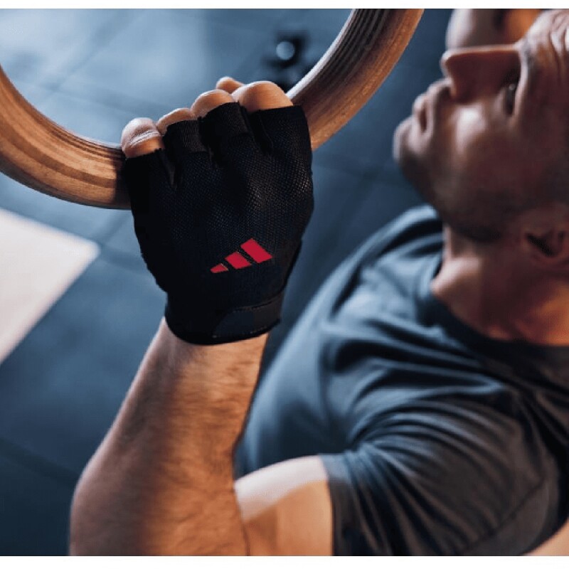 Guantes de Entrenamiento Adidas Essential – Nuevo Logo Rojo