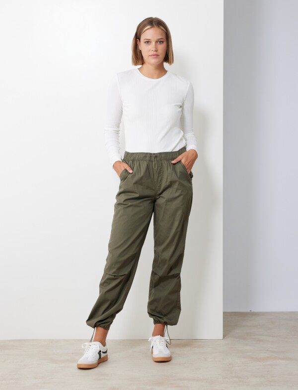 Pantalon Jogger OLIVA