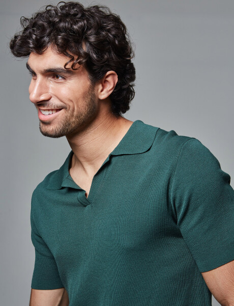 Remera tejida verde