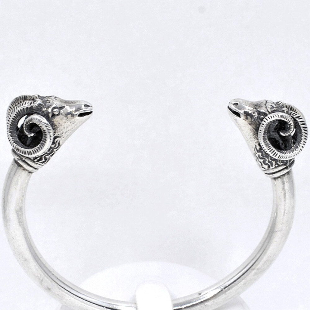 Pulsera Arthus Bertrand & Cie De Plata 925 Francesa Con Cabezas De Carneros Pulsera Arthus Bertrand & Cie De Plata 925 Francesa Con Cabezas De Carneros