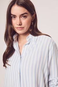 Blusa Rayas Celeste