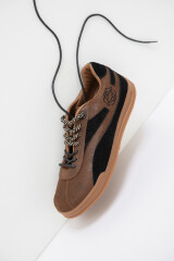 Sneaker Bicolor Negro/Miel