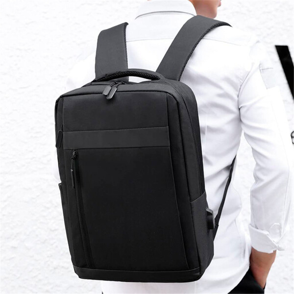 Mochila Porta Notebook Laptop C/puerto Usb Impermeable Variante Color Negro