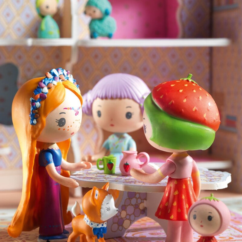Muñeca Coleccionable Tinyly Berry & Lila