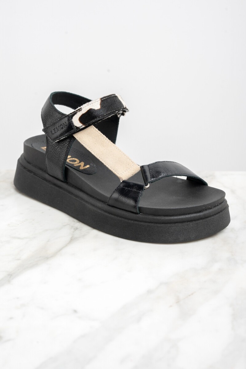 Sandalia Cuero Combinada Negro