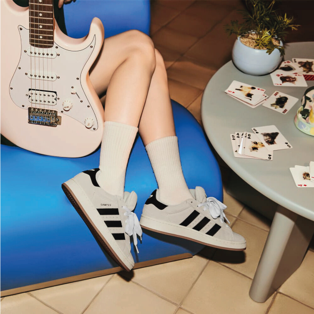 Campus 00S W White