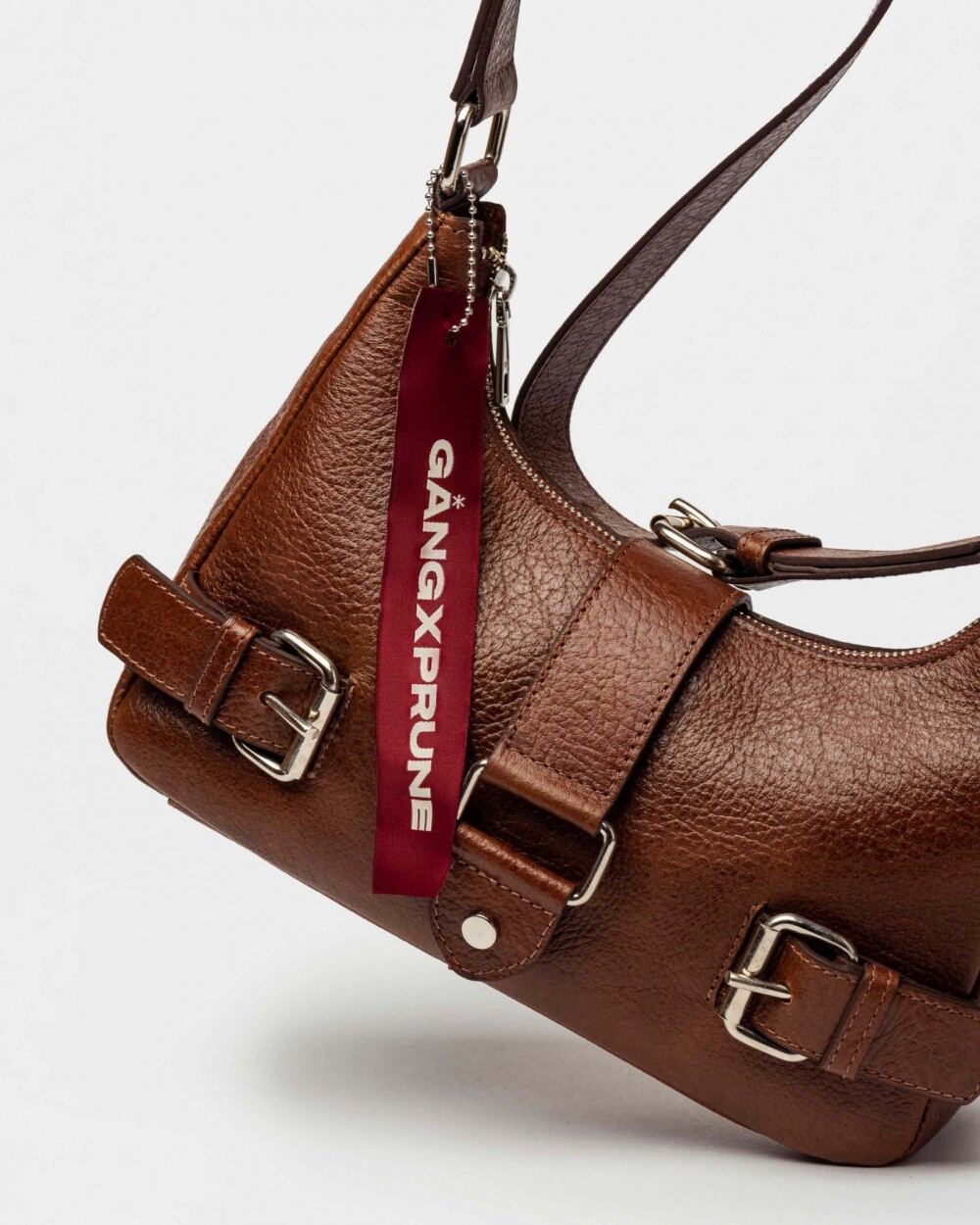 Cartera al Hombro The Noisy Gang En Cuero Graneado Tabaco