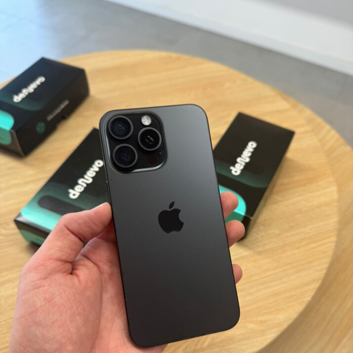 iPhone 15 Pro Max - Black Titanium iPhone 15 Pro Max - Black Titanium