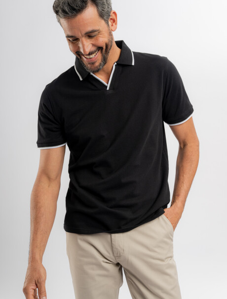 Remera m/c pique negro