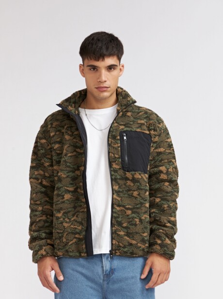 CAMPERA QUITO CAMUFLADO