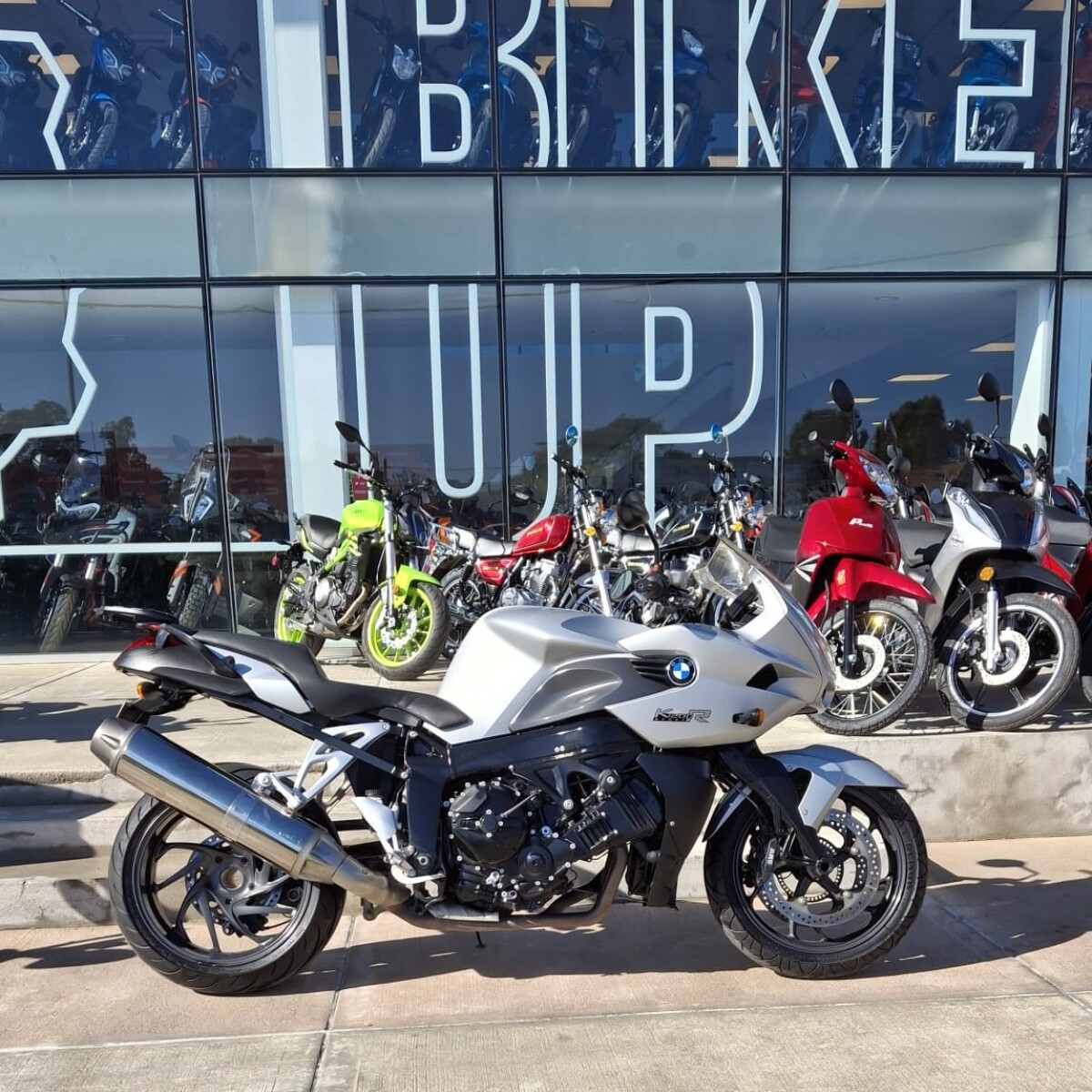 BMW K1200R Usada - Reserva 