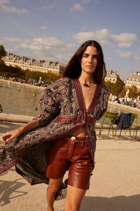 Coat Dress Estampado Base Bordeaux