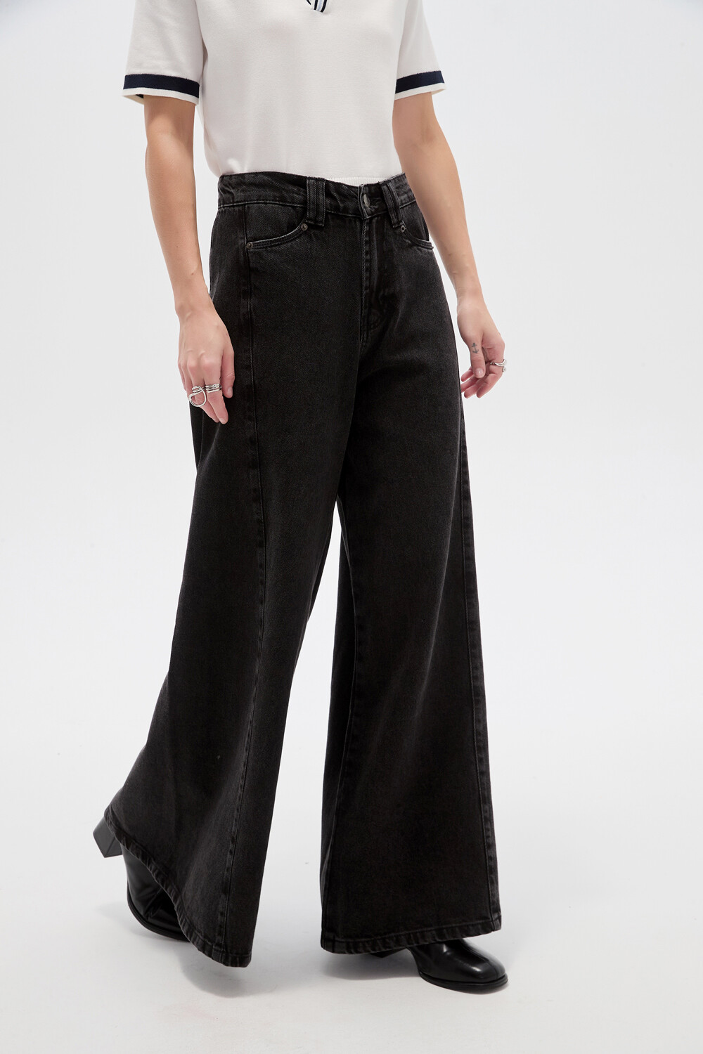 Pantalon Cermo Gris Oscuro