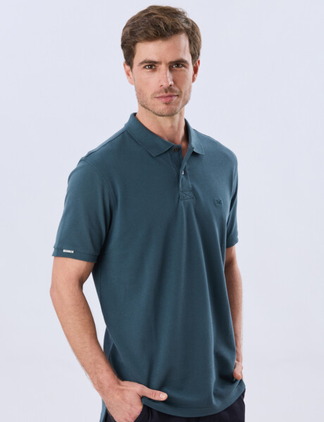 REMERA POLO LISA PIQUÉ Petroleo