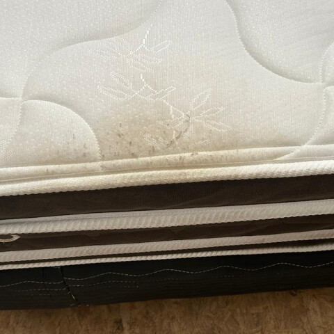 [OUTLET] Colchón MAXIMO - 2 Plazas – Espuma Doble Pillow Top – Reversible – 138 x 188 x 28 cm – Soporta 130 kg [OUTLET] Colchón MAXIMO - 2 Plazas – Espuma Doble Pillow Top – Reversible – 138 x 188 x 28 cm – Soporta 130 kg