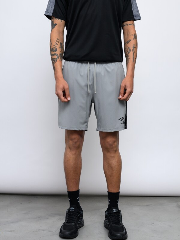 SHORT VIVE Umbro Hombre 052