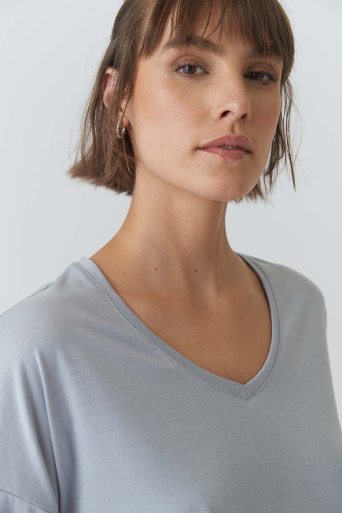 Remera Blake Gris Perla