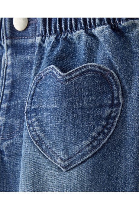 Pantalón jean, azul, bolsillo corazón Sin color