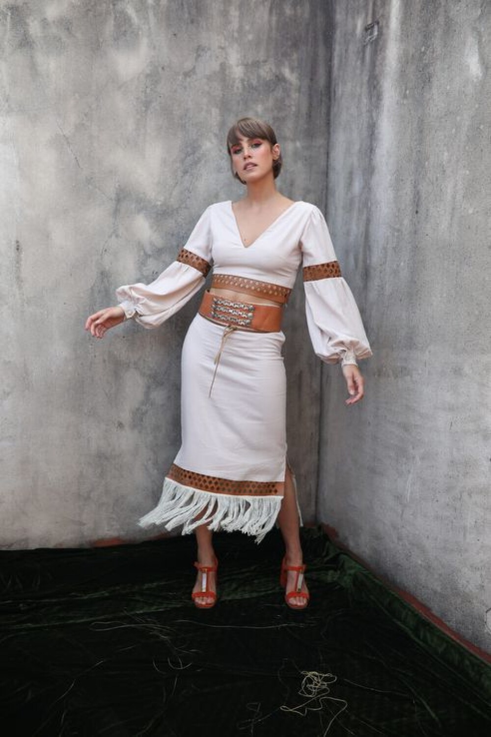 Pollera Calada Beige