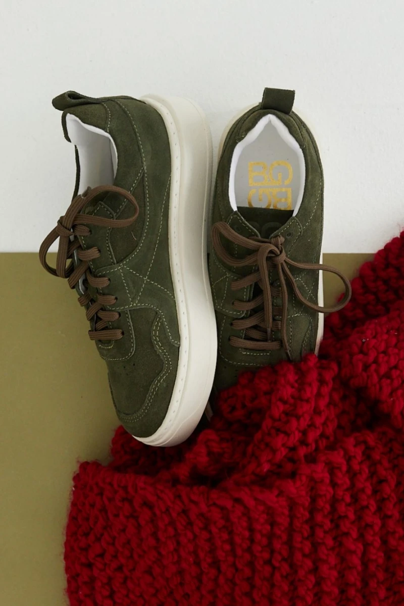 Sneakers Pul  verde oliva 37