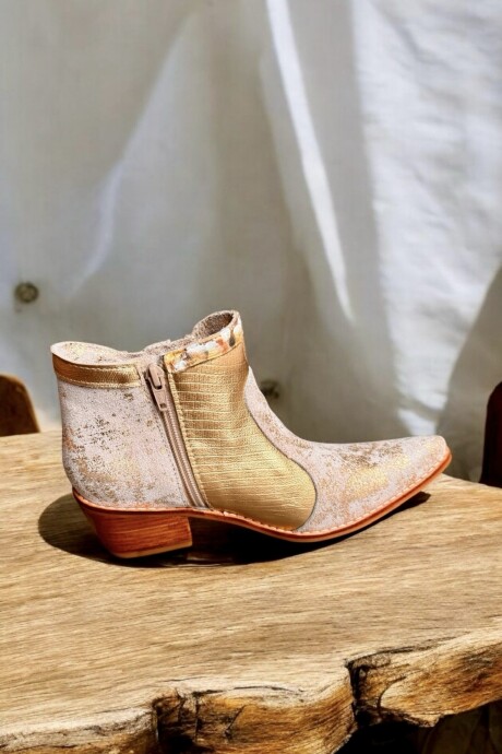 Bota EVA Jaspeada Con Dorado Y Arte Pintado A Mano Bota EVA Jaspeada Con Dorado Y Arte Pintado A Mano