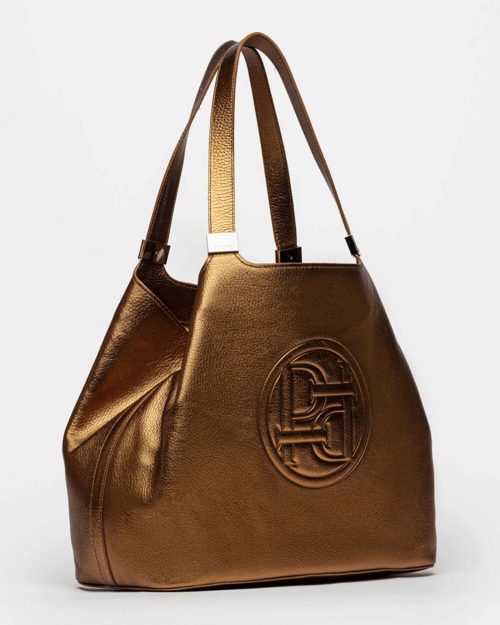 Bolso Eterial En Cuero Graneado Metalizado Metalizado