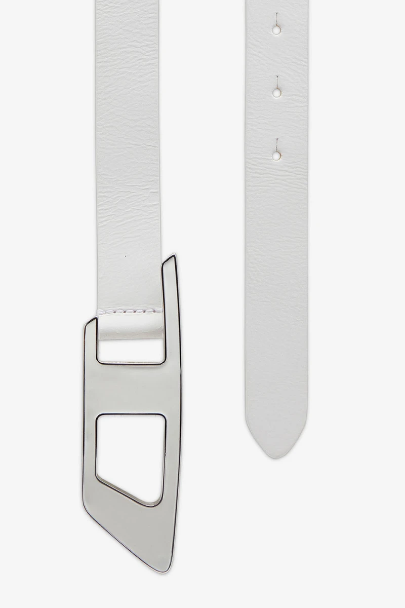 CINTURÓN LOGO D EN HEBILLA Blanco