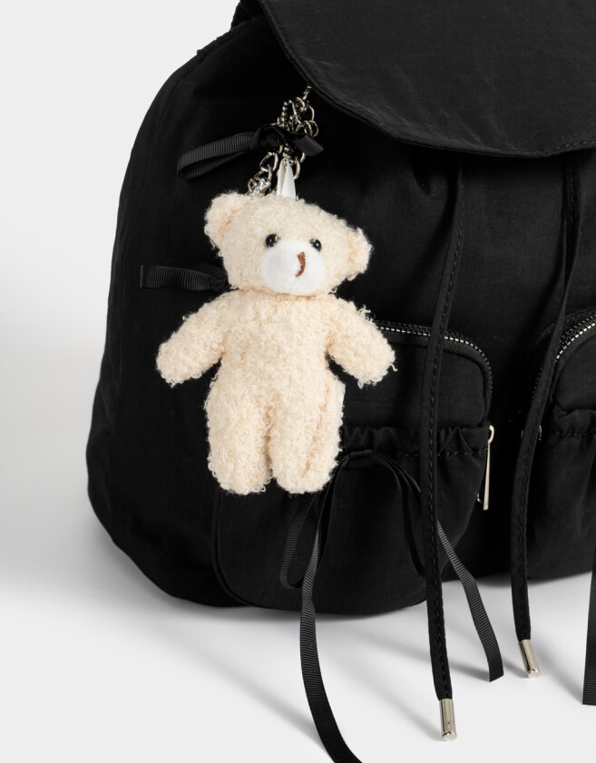 Mochilas Urbanas Mochila Urbana Con Charm Osito - Negro