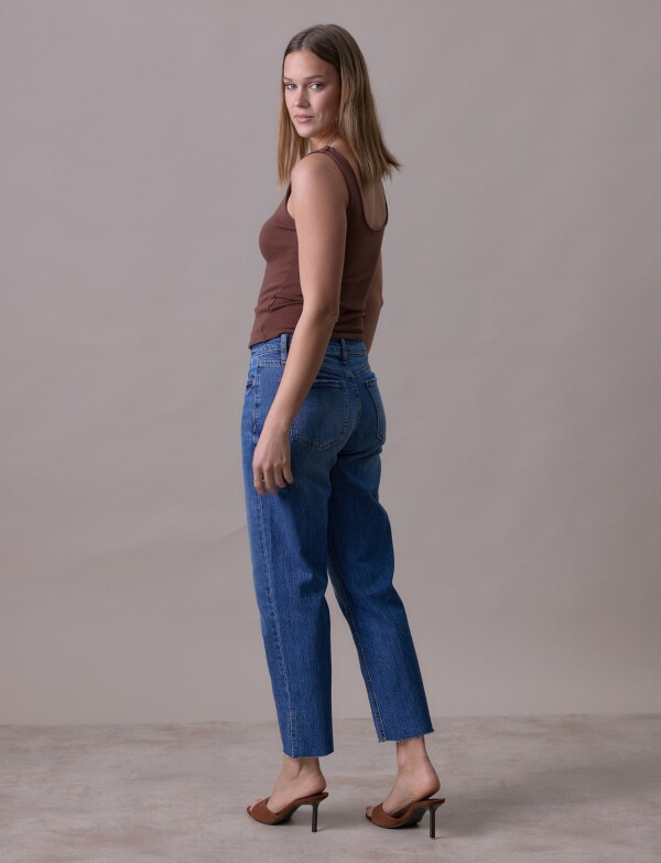 Jean Straight Leg JEAN