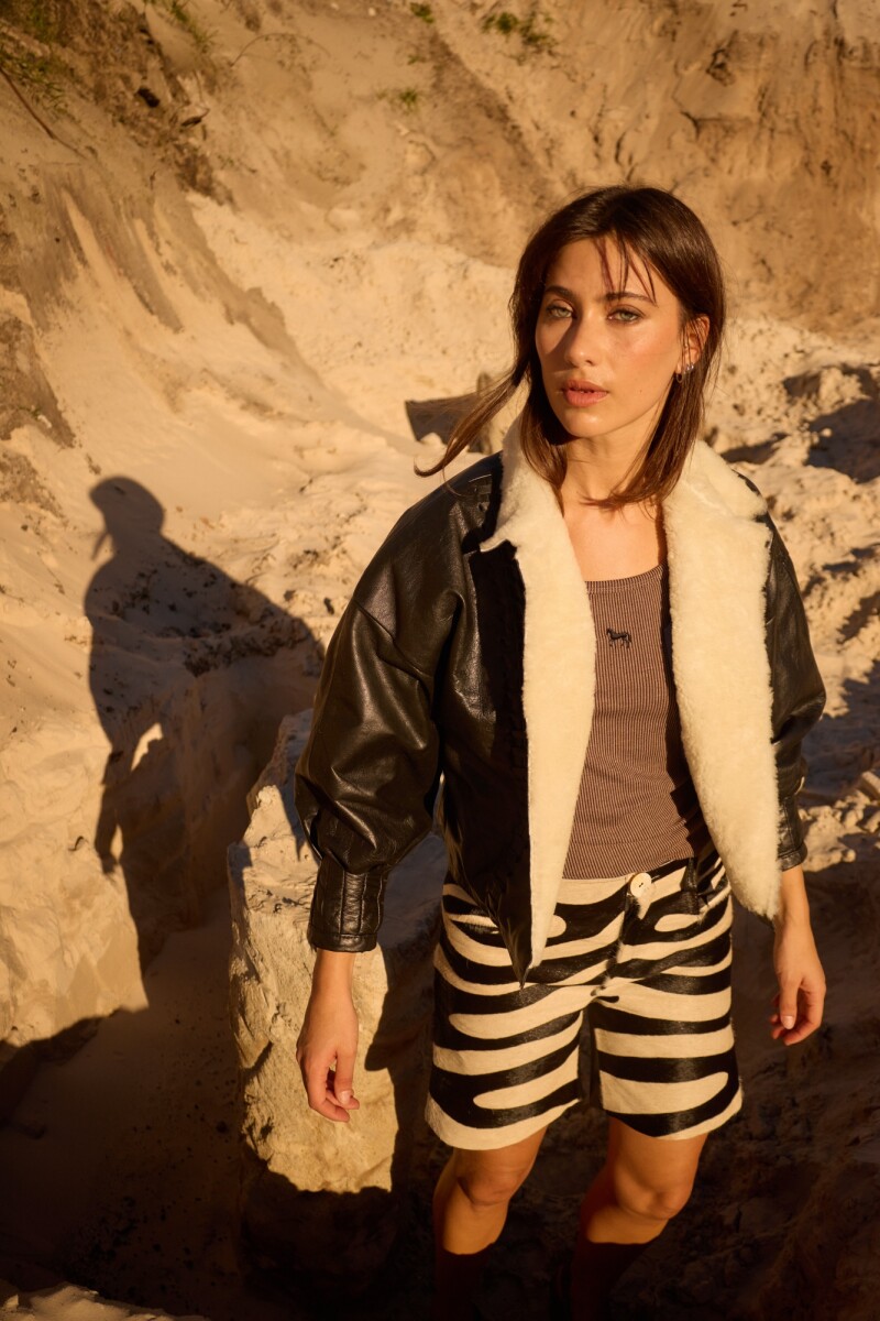 Campera Furor Negro / Crudo