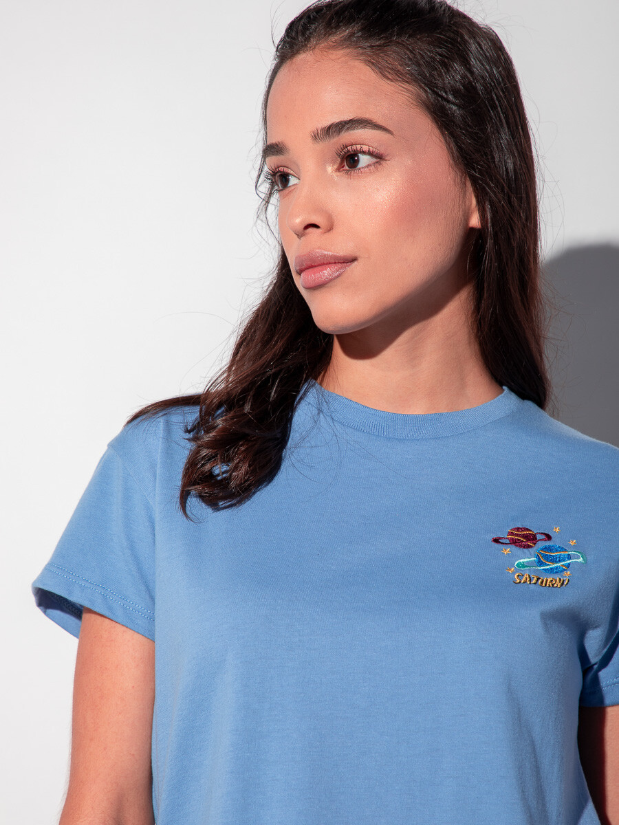 REMERA HOLMES Azul Claro