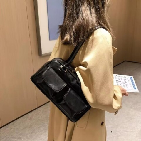 Cartera Doha Negro