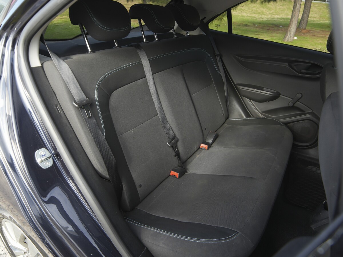 Chevrolet Joy Black Extra Full 1.0 | Permuta / Financia Chevrolet Joy Black Extra Full 1.0 | Permuta / Financia