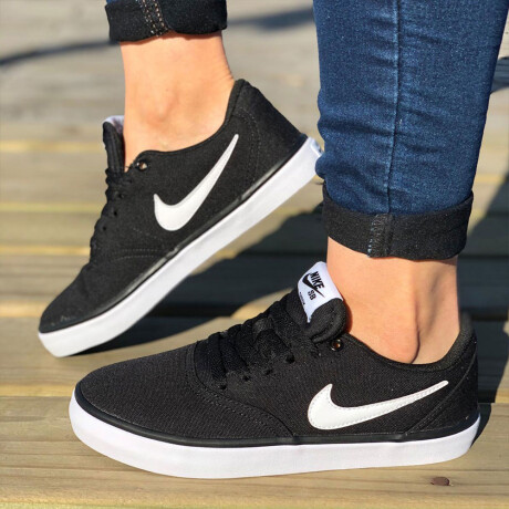 NIKE SB CHECK SOLAR CNVS Black