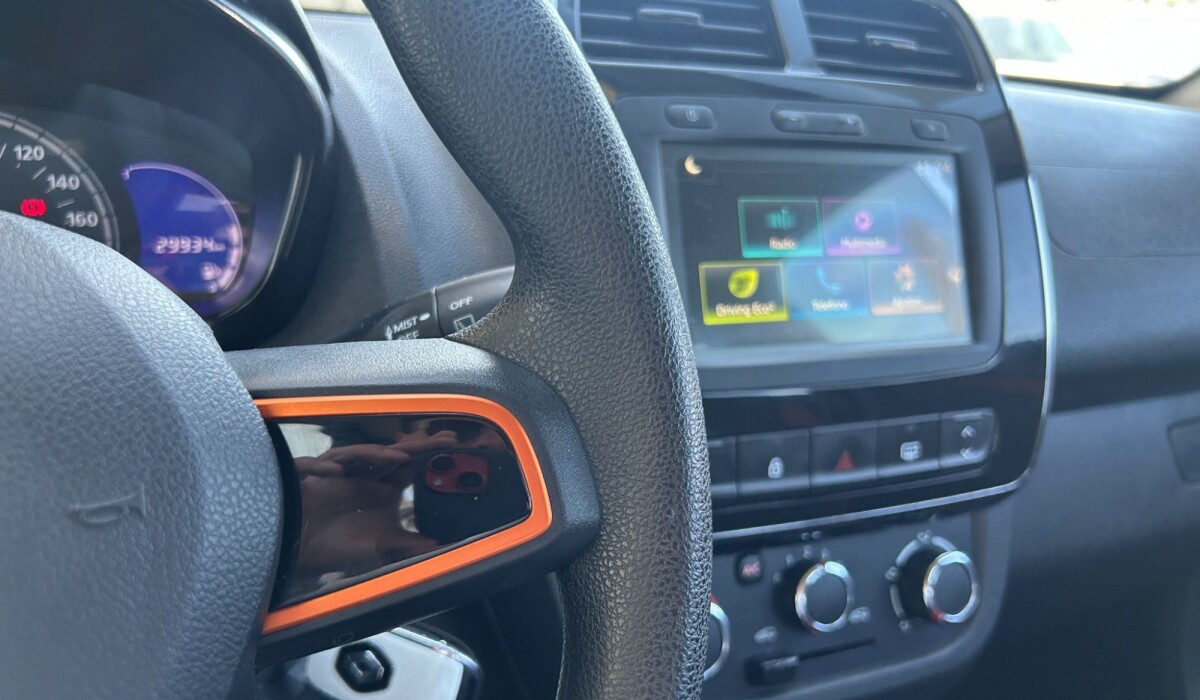 Renault Kwid Outsider 1.0 2022 Renault Kwid Outsider 1.0 2022