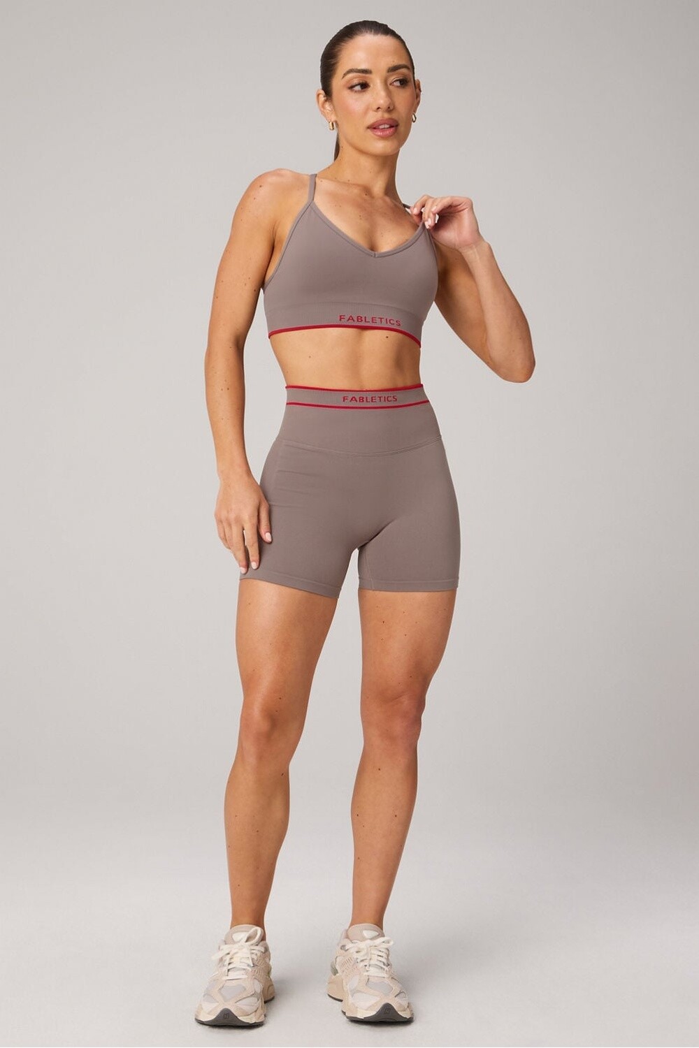 Bra Seamless V-Neck Push-Up Low Impact Bra Mujer Desert Shadows/Heated Red Fabletics
