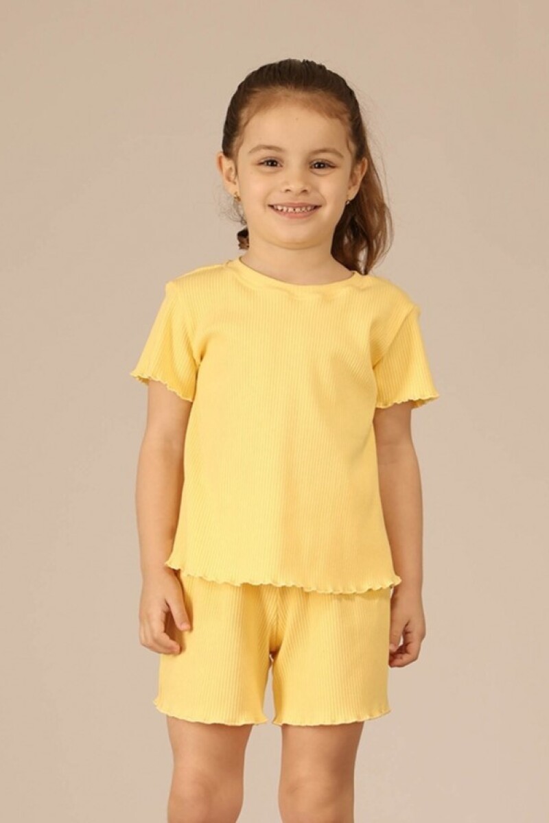 Remera Canelada. Remera Canelada.