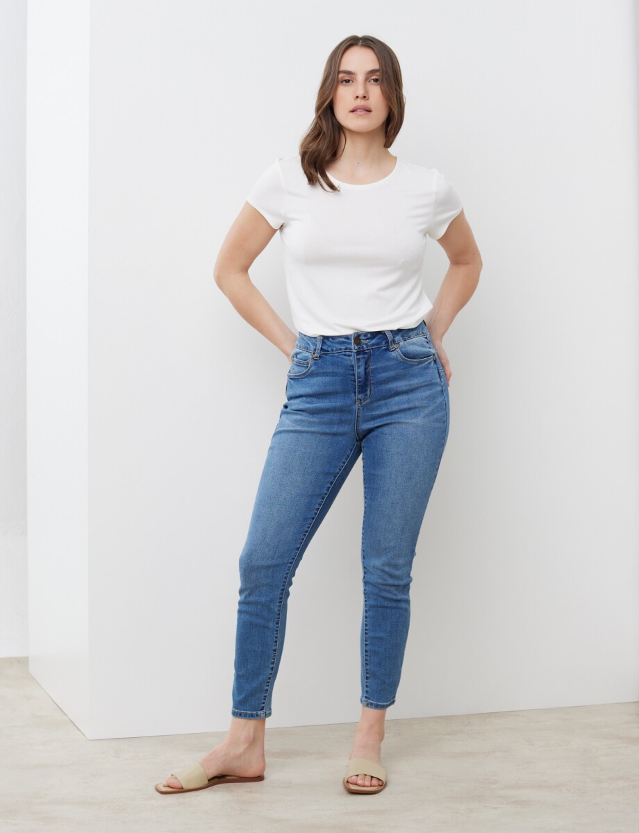 Jean Bombshell - Jean 
