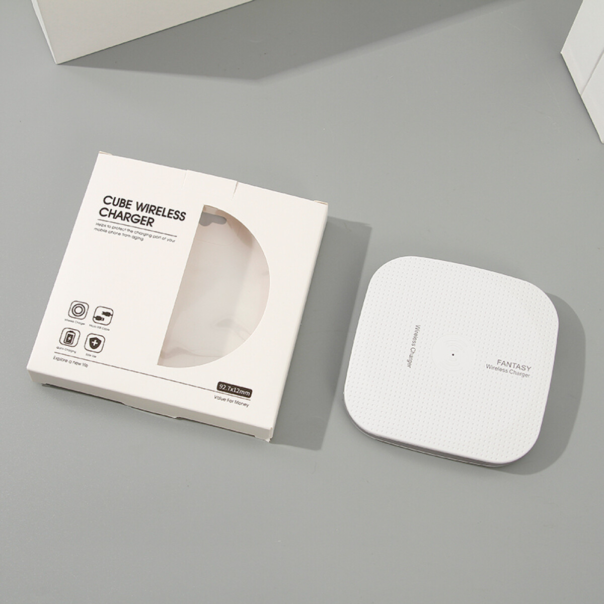 Cargador Inalámbrico Cubo Carga Rápida 9v - Blanco 