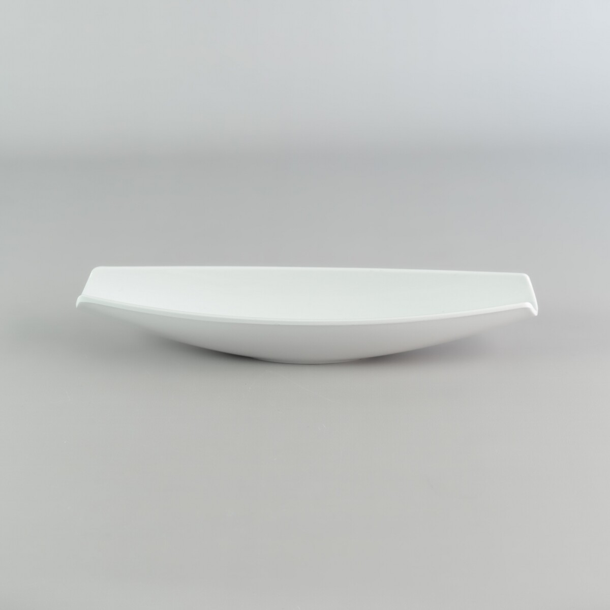 Fuente Canoa Melamina 33x9 cm 
