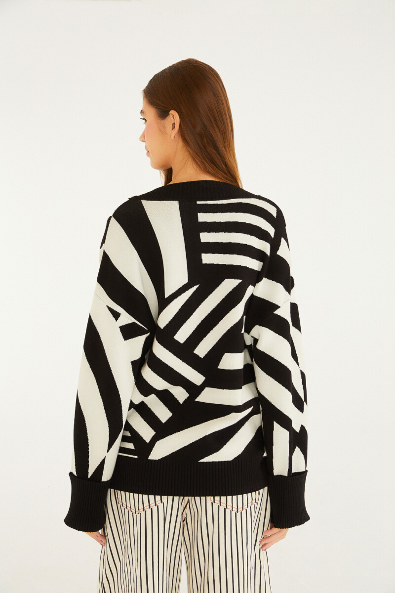 SWEATER Blanco Y Negro
